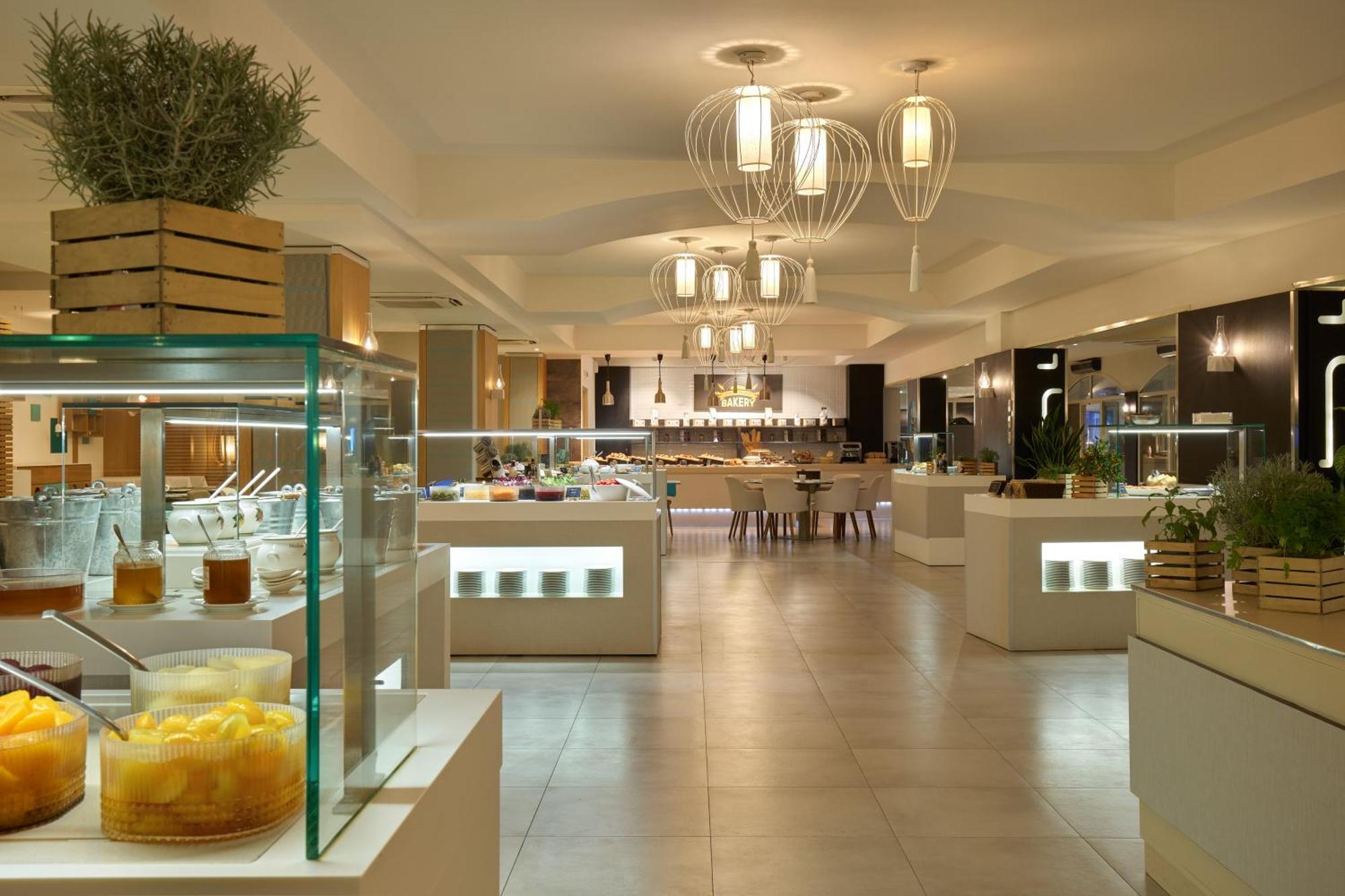 Almar Timi Ama Resort & Spa Вилласимиус Экстерьер фото